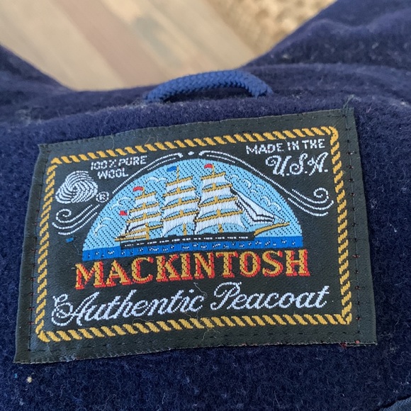 Authentic Vintage Peacoat by Macintosh - Picture 5 of 6